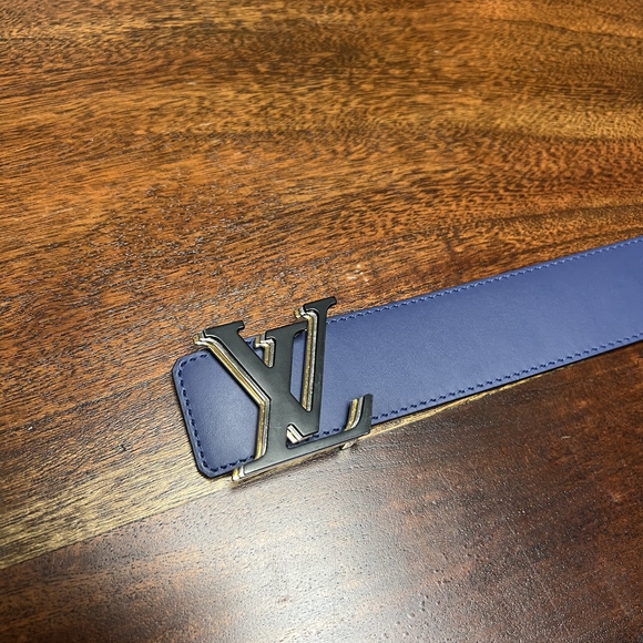 Authentic Louis Vuitton Black and Navy Belt - Picture 5 of 5